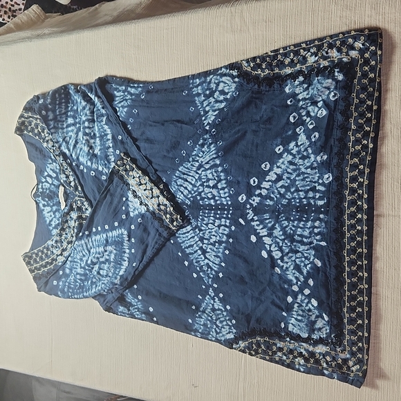 Soft surroundings medium top - Picture 2 of 3